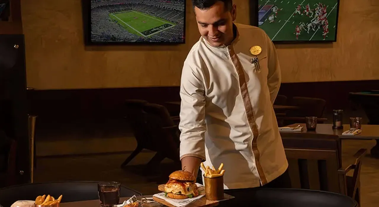 Sports Bar Grand Solmar The Residences Cabo San Lucas Sports Bar Grand Solmar The Residences Cabo San Lucas